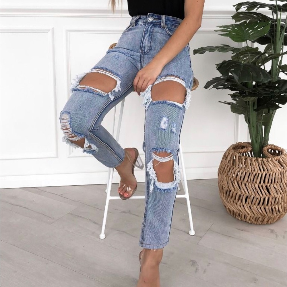 Let’s bounce white fox jeans size XS. New!